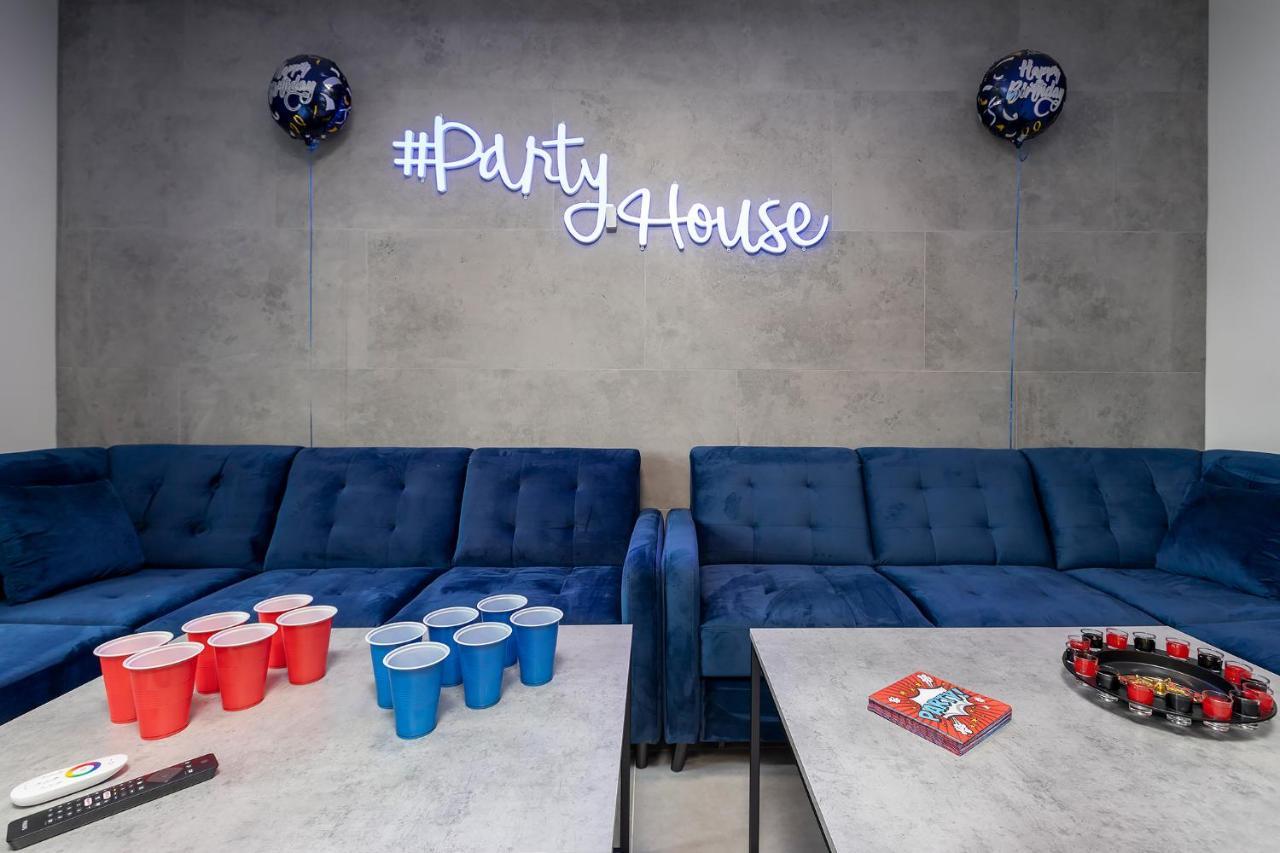 #Partyhouse Poznan Wilda Apartment Exterior foto