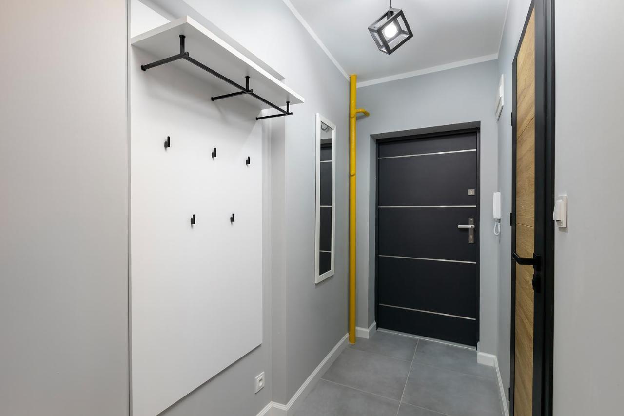 #Partyhouse Poznan Wilda Apartment Exterior foto